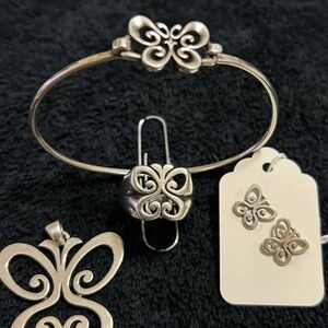 James Avery wire butterfly bracelet ONLY. Looks brand new.